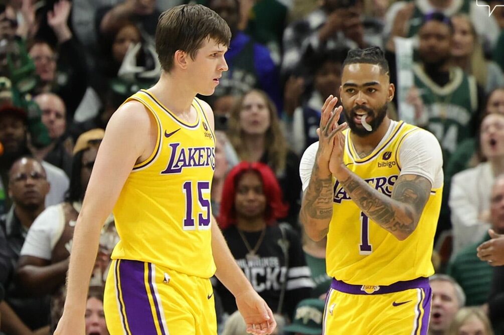 AUSTIN REAVES Y D'ANGELO RUSSELL FESTEJAN CON LOS LAKERS