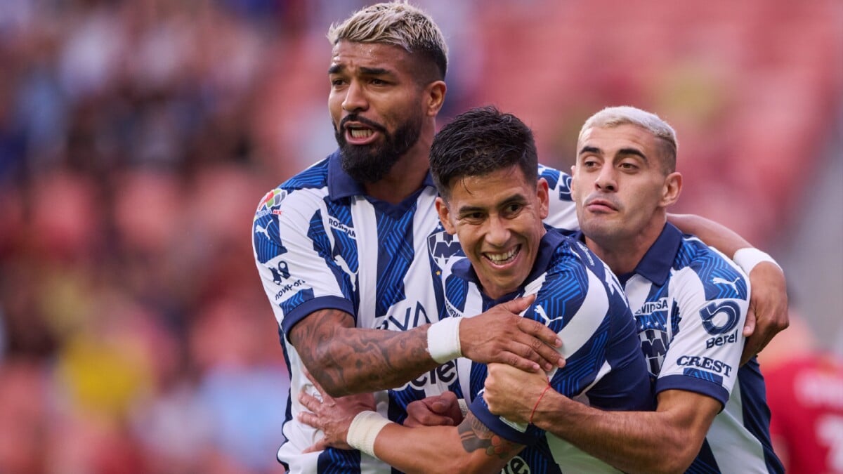RAYADOS FESTEJA SUS GOLES