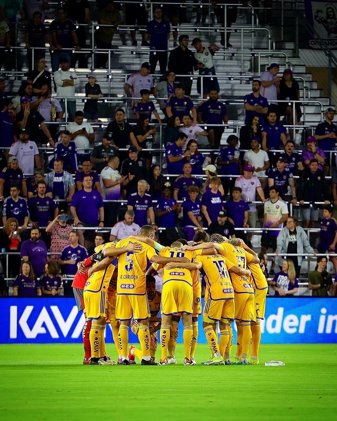 Jugadores de Tigres de la UANL se queda con el empate a ceros en Florida.