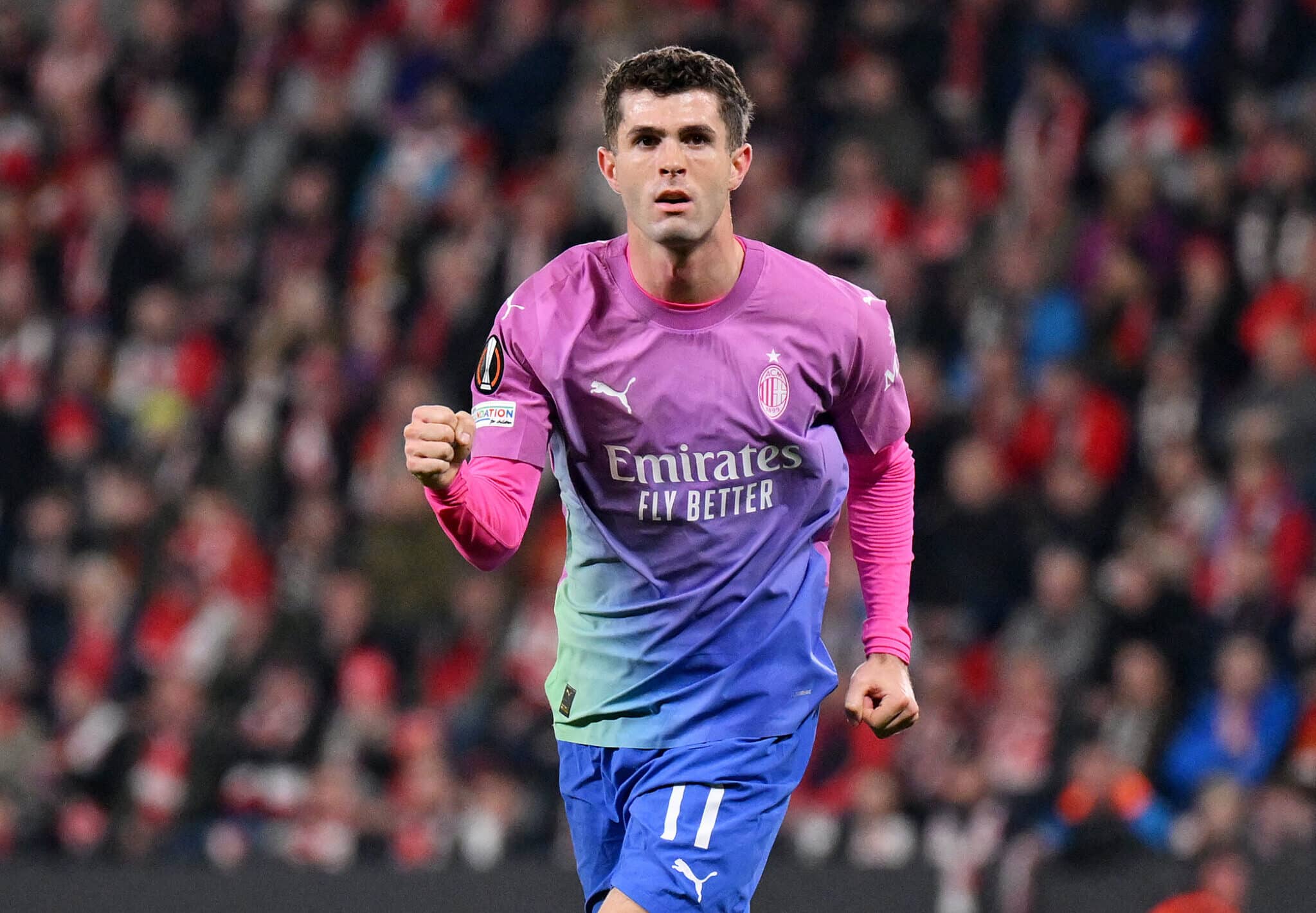 CHRISTIAN PULISIC FESTEJA CON EL AC MILÁN