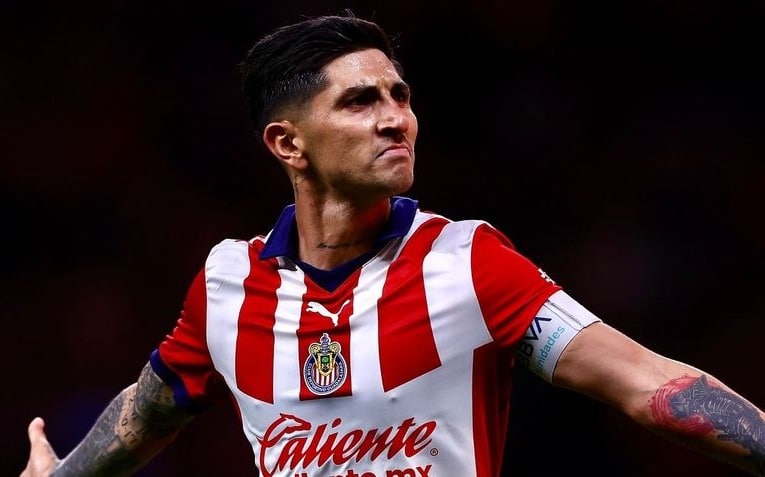 'Pocho' Guzmán se perderá el Clásico Nacional con Chivas.