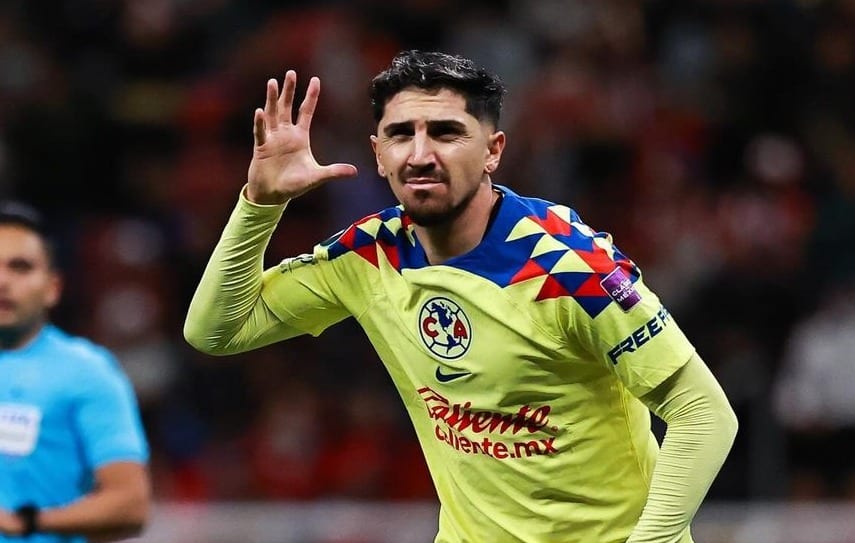 Diego Valdés festeja gol con el Club América en el CL2024.
