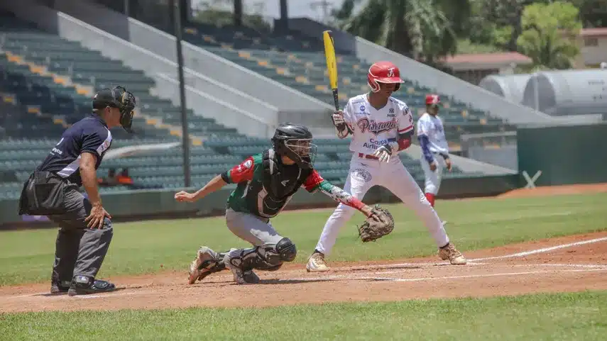 MÉXICO LANZÓ DOBLE CERO A PANAMÁ