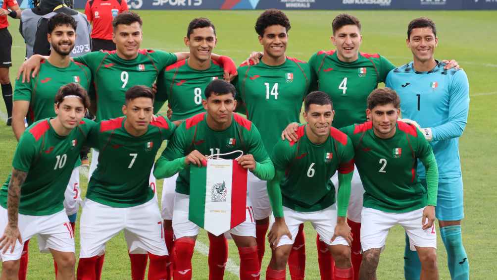 MEXICO SE MEDIRÁ A LOS ARGENTINOS