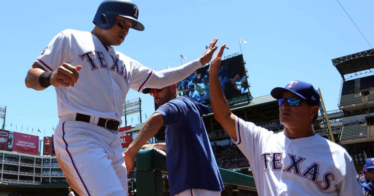 RANGERS ANOTA CARRERA