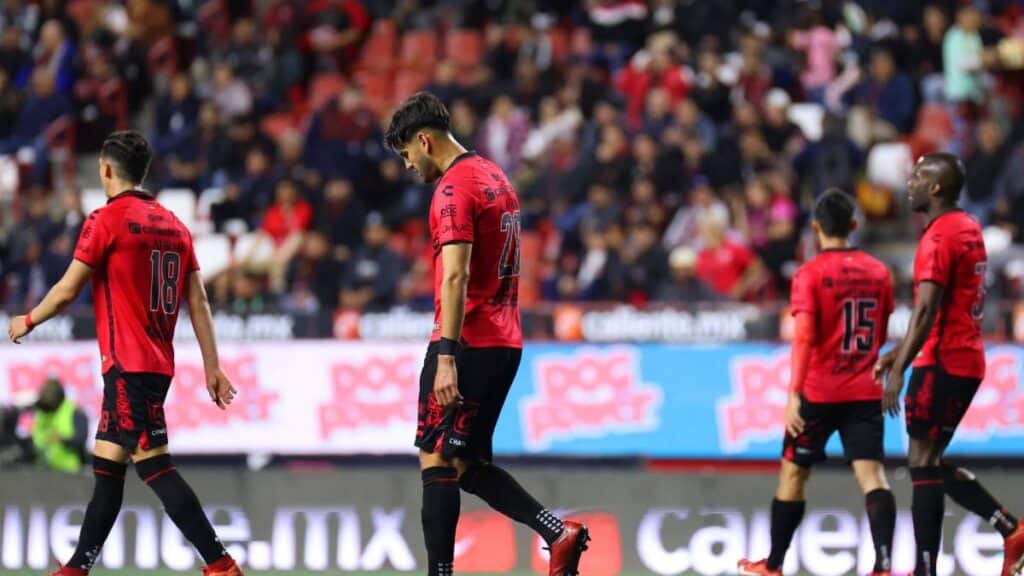 XOLOS NO GANAN DESDE NOVIEMBRE