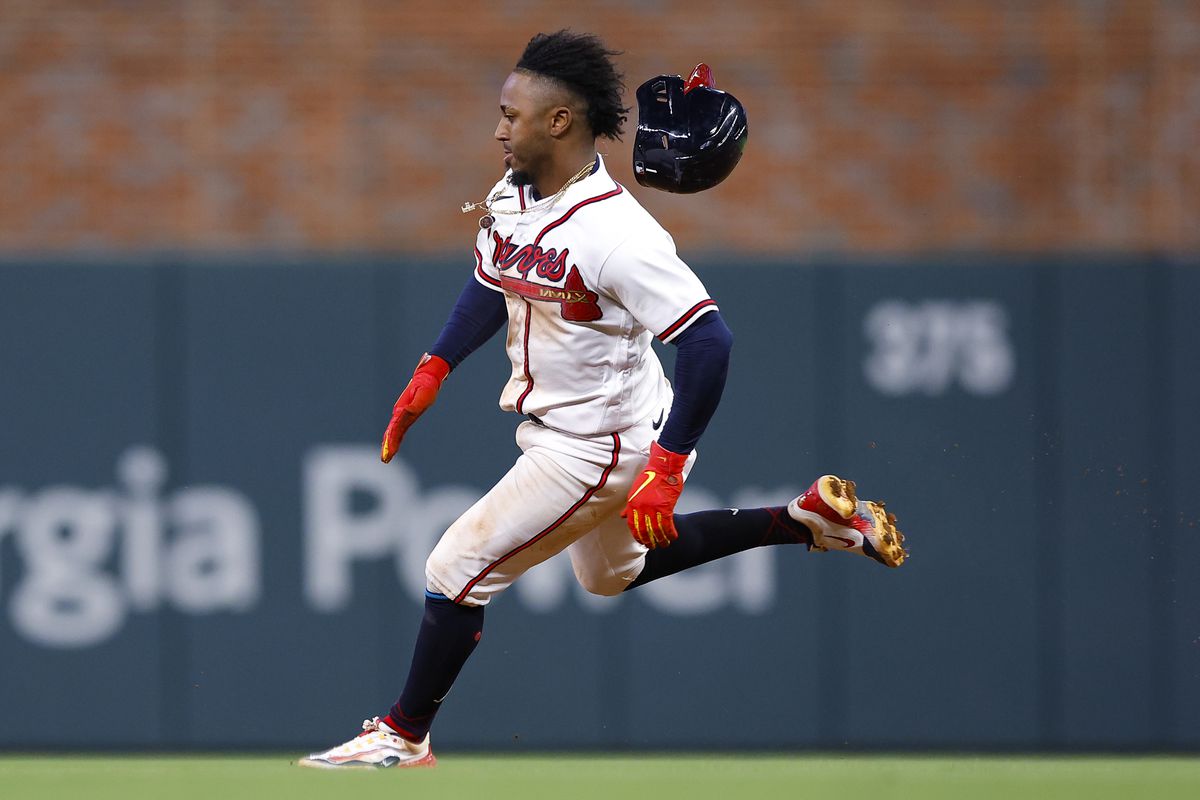 RONALD ACUÑA JR BUSCA EL TRIPLE