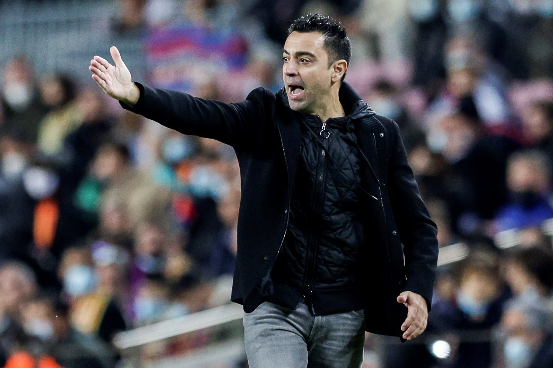 XAVI SEGUIRÁ AL FRENTE DEL CLUB