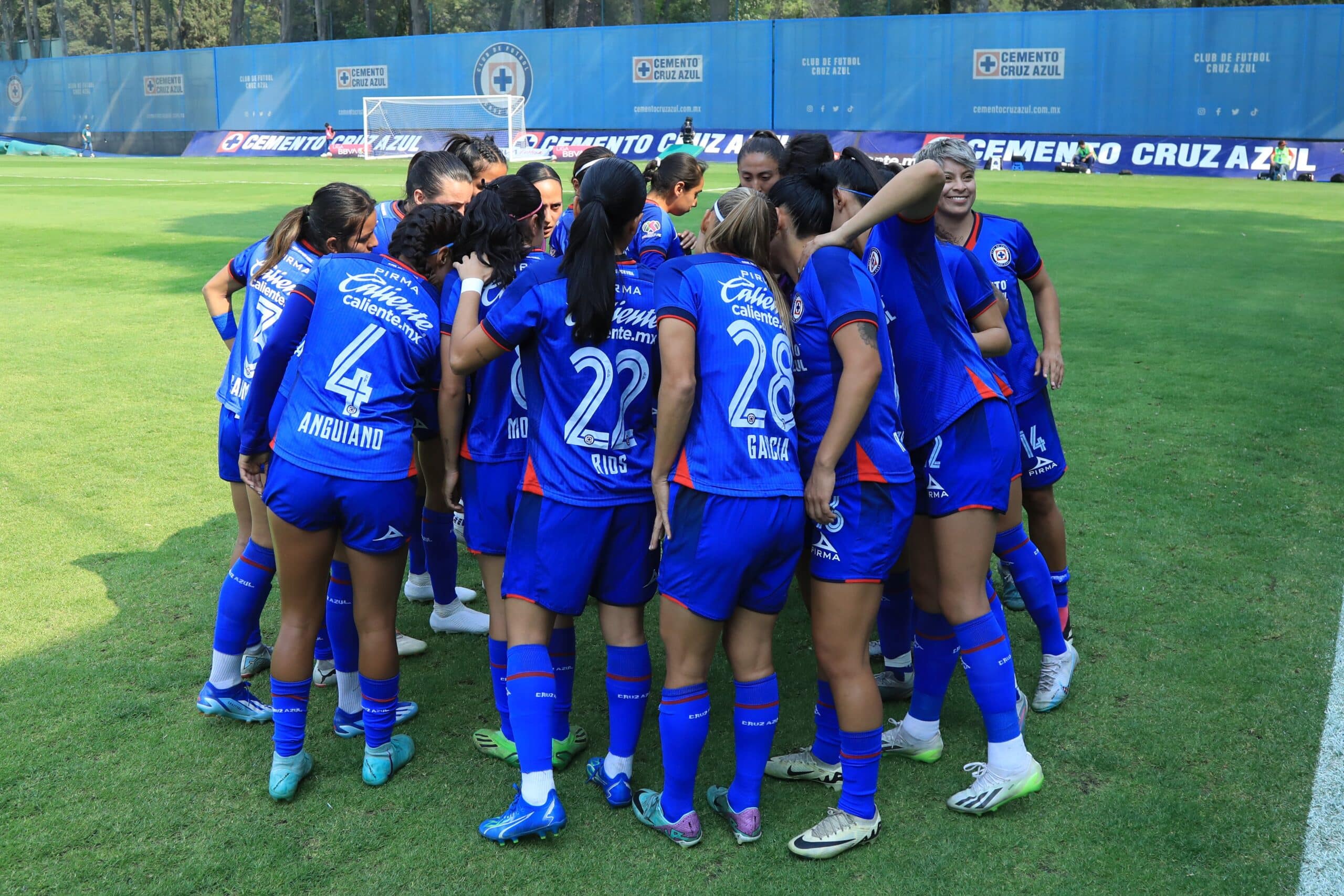 CRUZ AZUL FEM