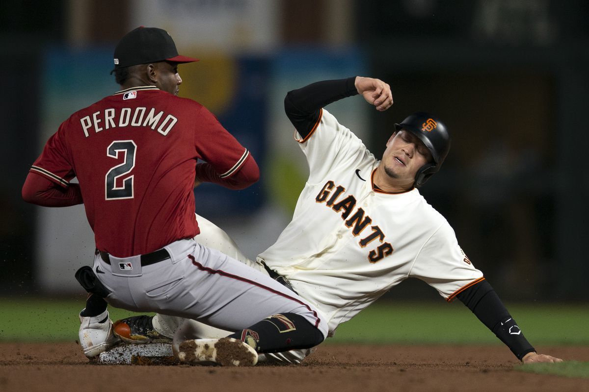 SAFE EN SEGUNDA PARA LOS GIANTS
