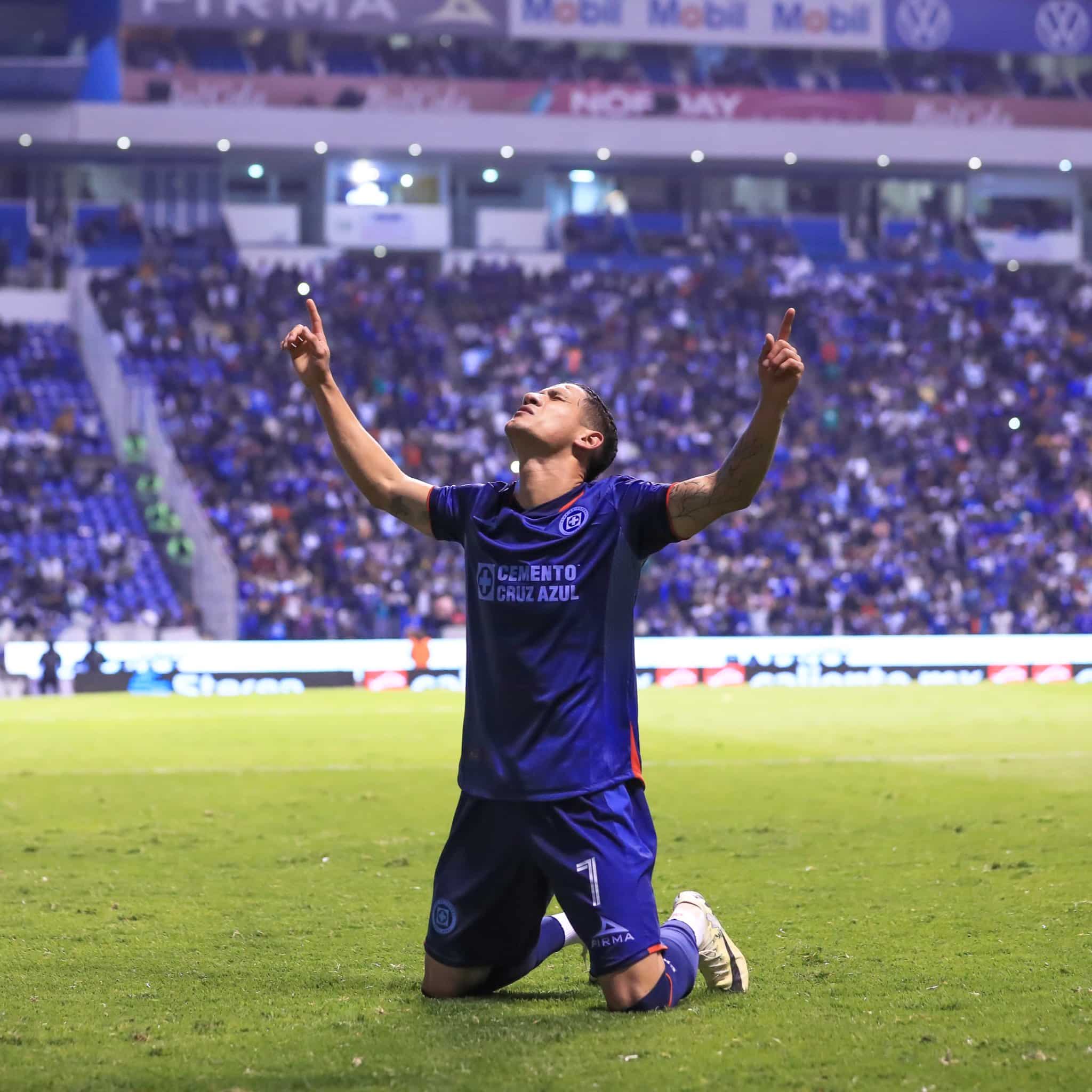 ANTUNA CRUZ AZUL