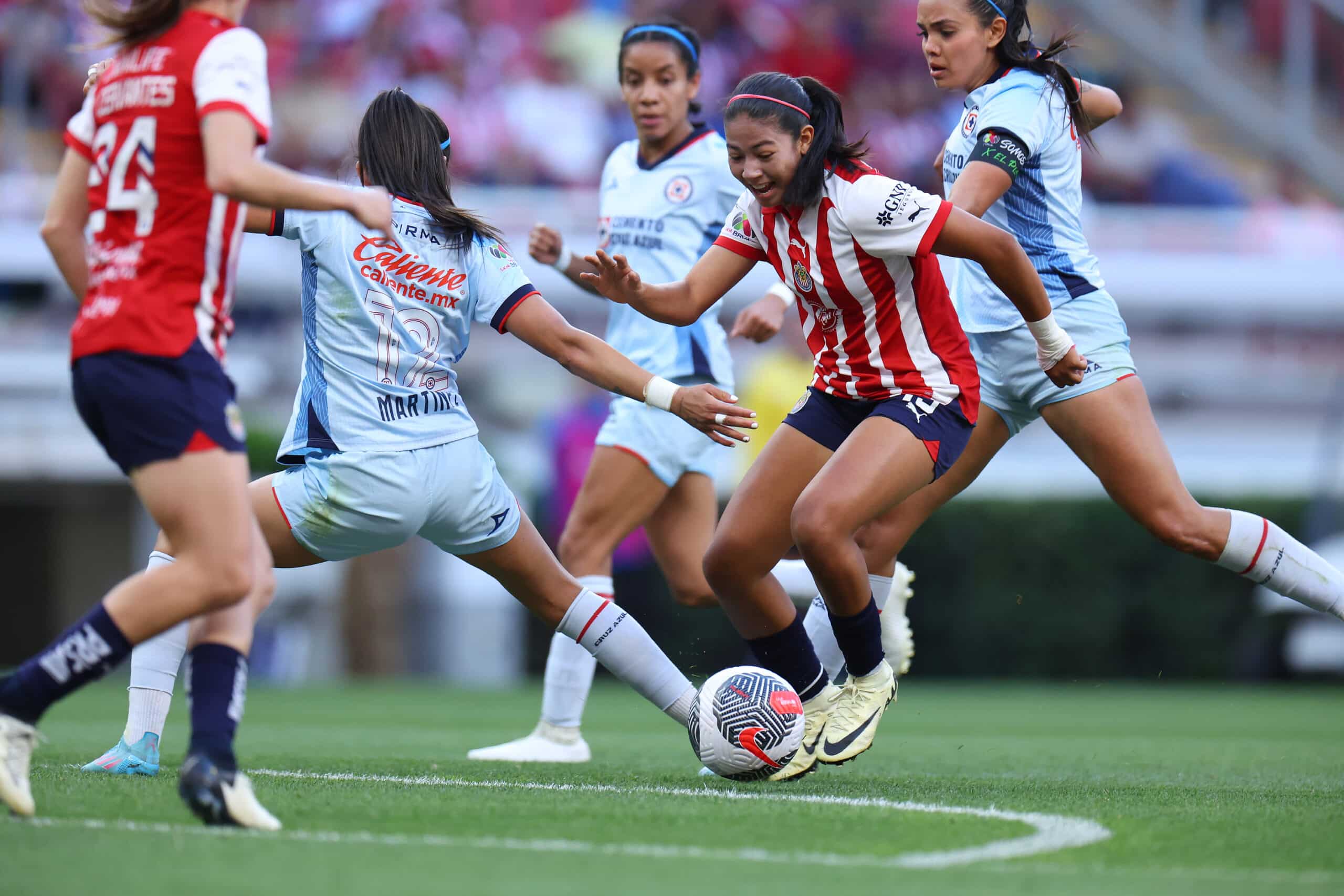 CHIVAS FEMENIL CL 2024