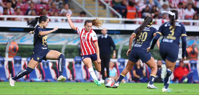 CHIVAS PUMAS FEM