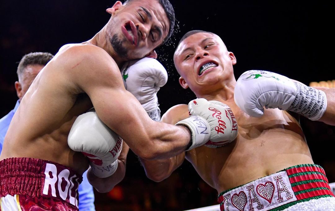 PITBULL CRUZ GOLPEA A ROLANDO ROMERO