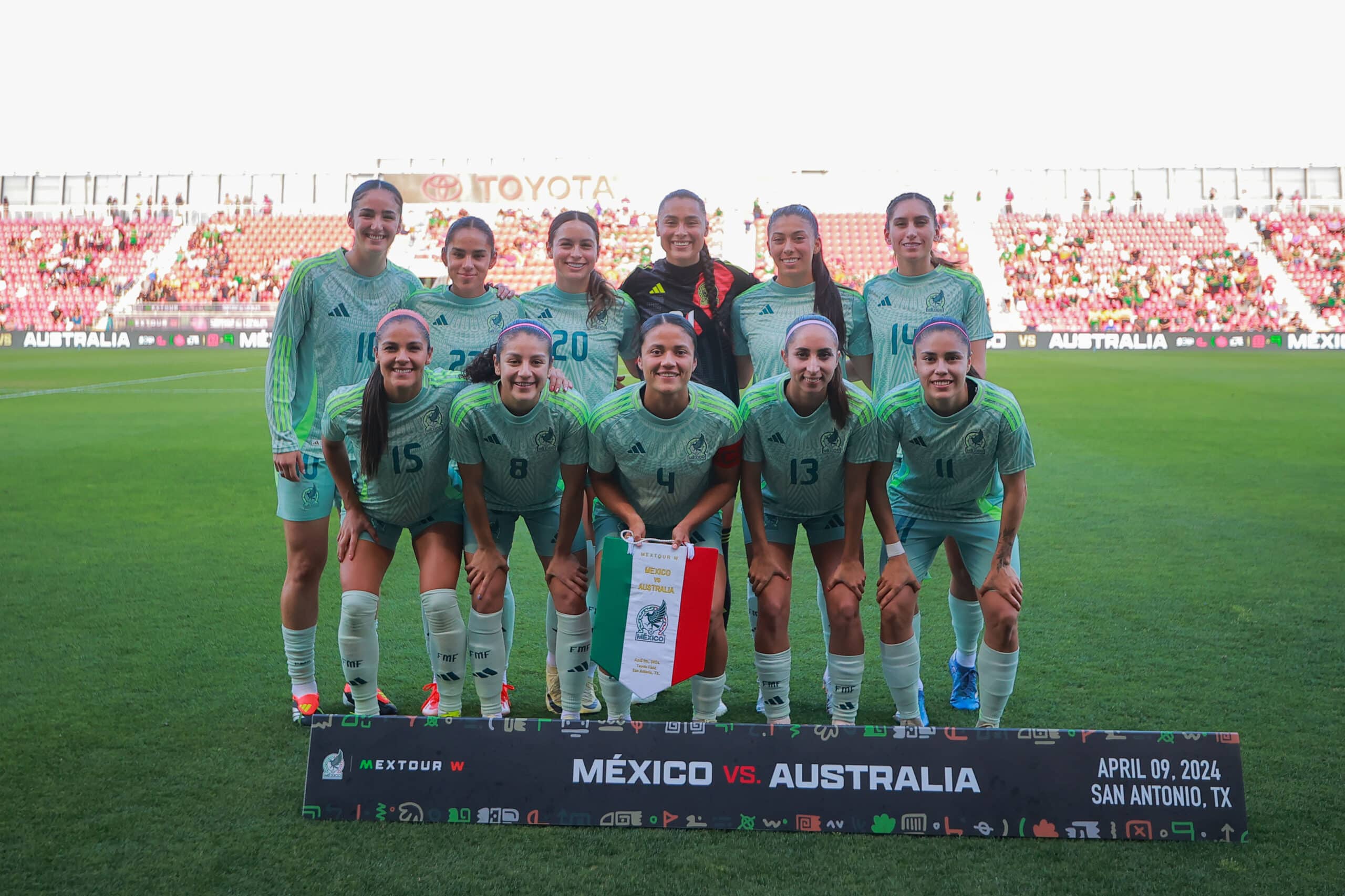 TRI FEMENIL AUSTRALIA