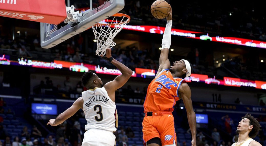SHAI GILGEOUS-ALEXANDER DEL THUNDER CLAVA EL BALÓN ANTE PELICANS