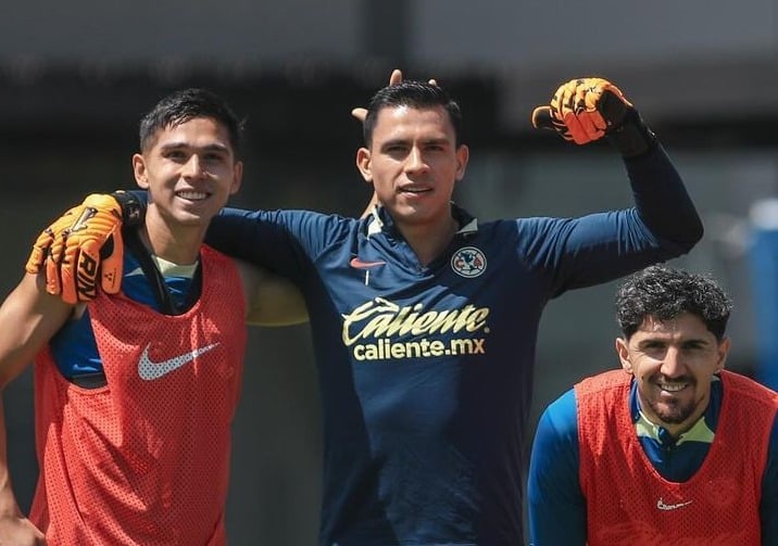 Jugadores del América en entrenamiento en Coapa.