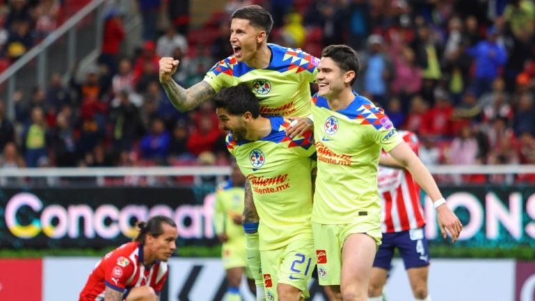 AMÉRICA BUSCA SALIR AIROSO