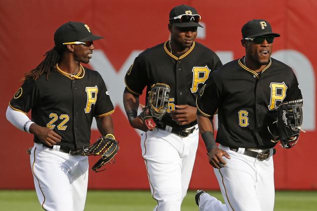 PIRATAS CON. BUEN PASO
