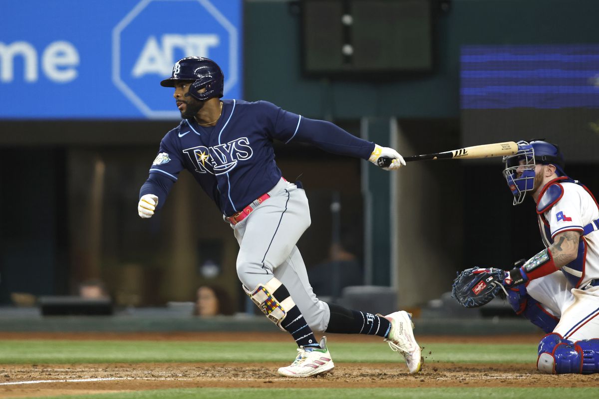 RAYS CAYERON EN EL PRIMERO DE LA SERIE