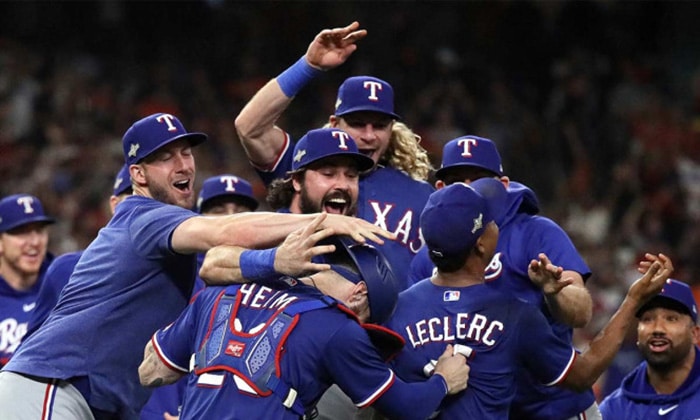 RANGERS BUSCA LA BARRIDA SOBRE ASTROS