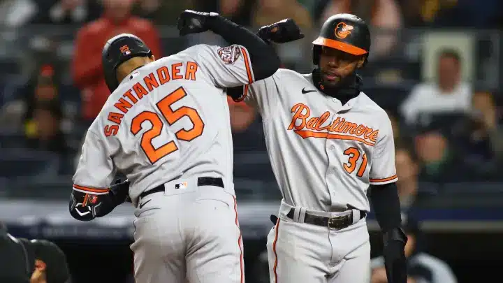 ORIOLES VAN SOBRE LOS YANKEES