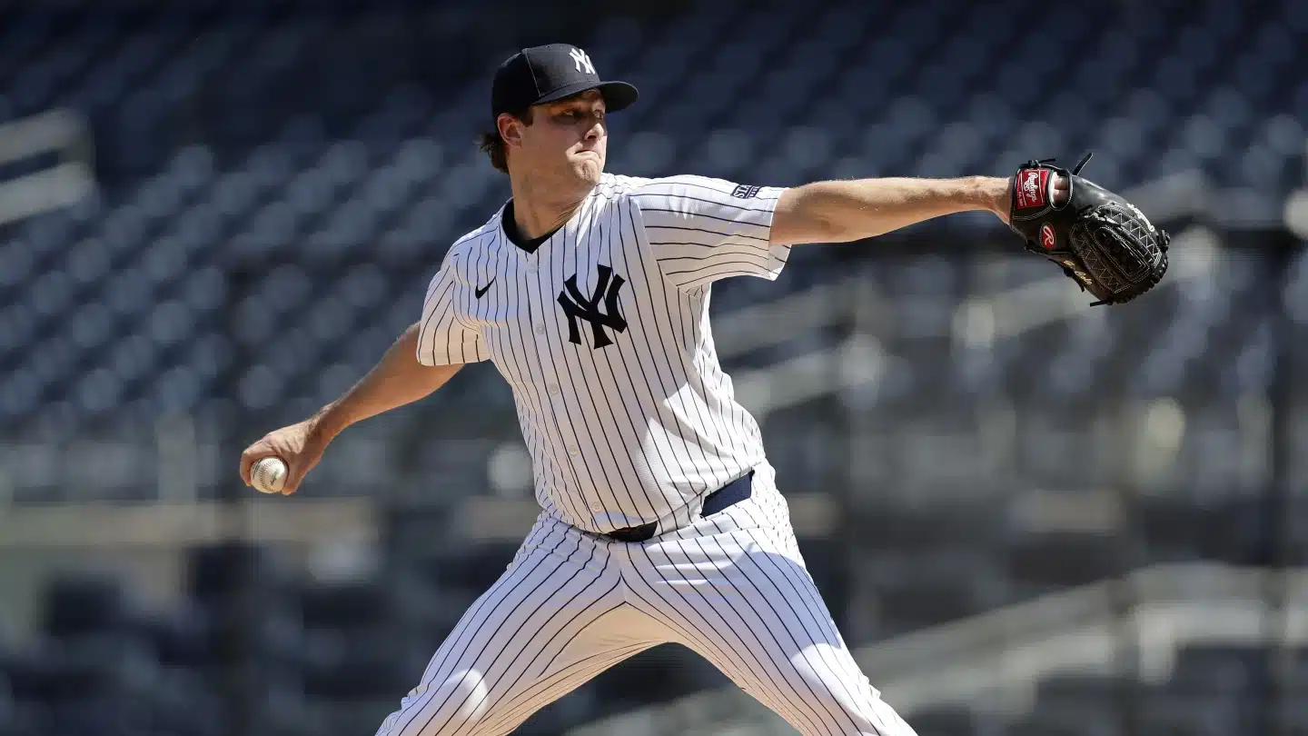 GERRIT COLE EN SU ÚLTIMO JUEGO DE LA TEMPORADA ANTERIOR ANTE TORONTO