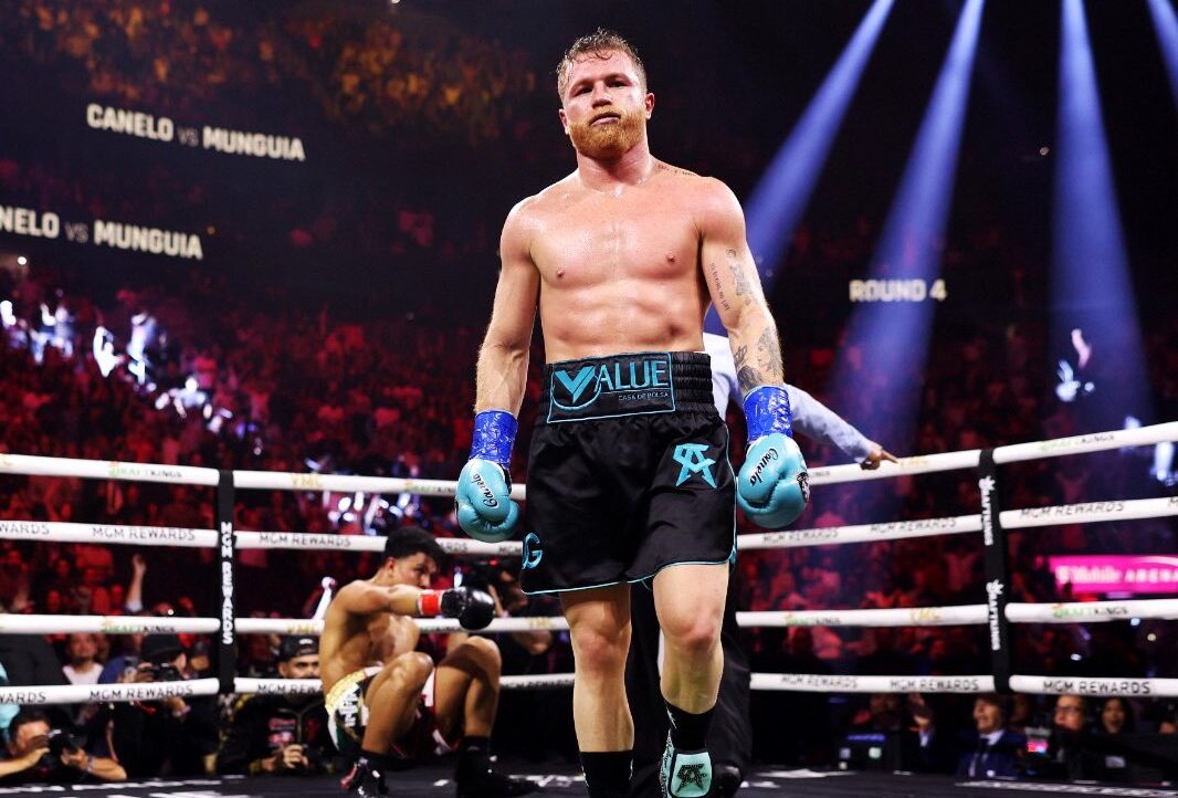 CANELO ÁLVAREZ DURANTE LA PELEA ANTE JAIME MUNGUÍA
