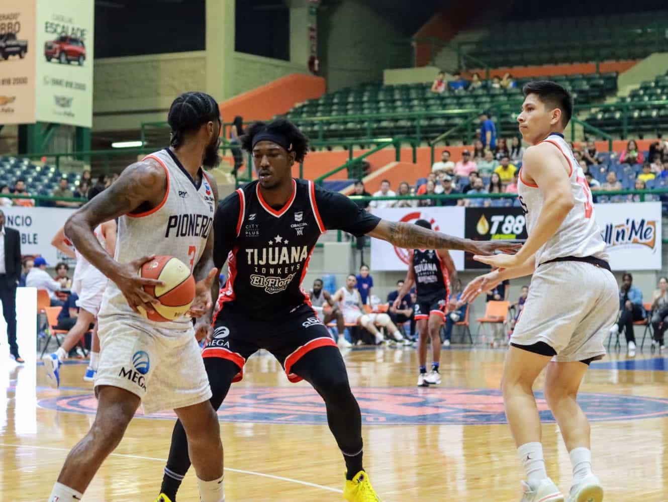 Pioneros no pudo en el primero ante Zonkeys de Tijuana.
