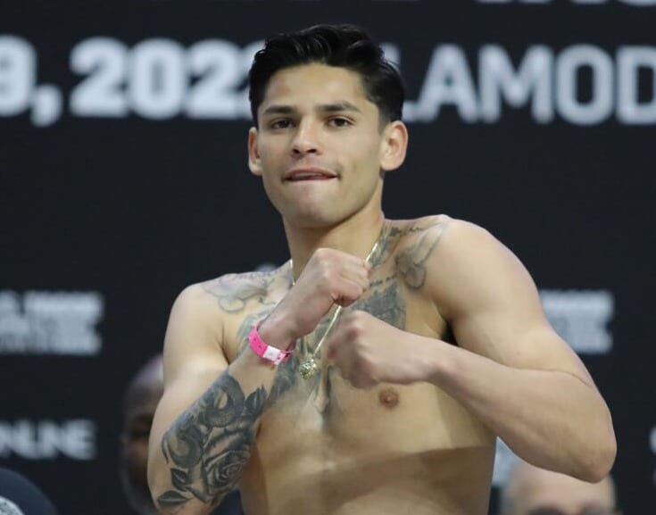 Ryan García en pesaje de su pelea contra Devin Haney.