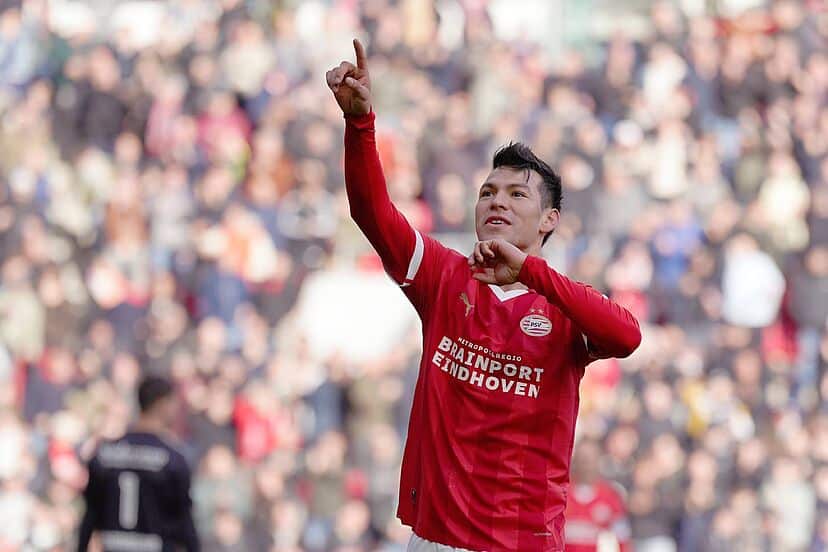 HIRVING LOZANO FESTEJA EL GOL