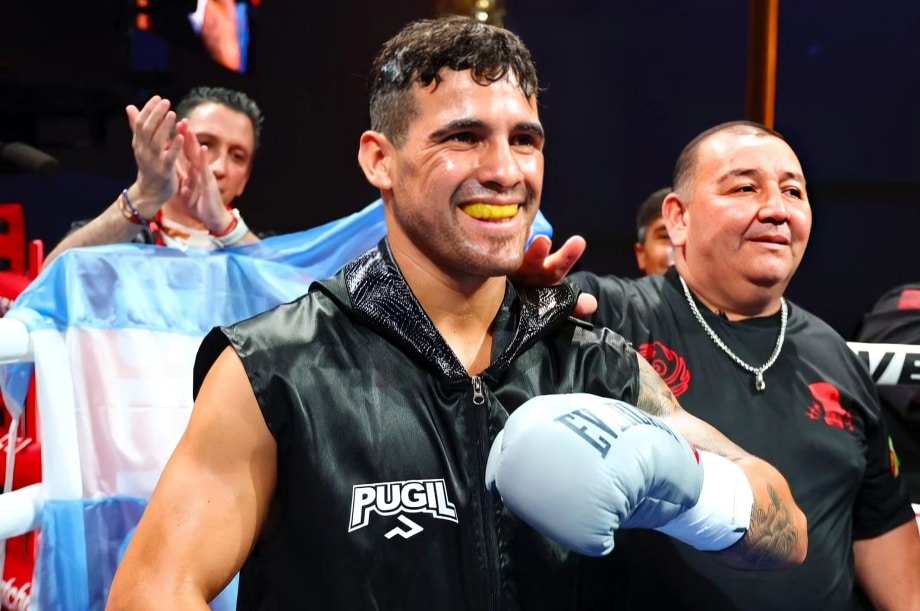 GUSTAVO LEMOS ANTES DE UNA PELEA DE BOXEO