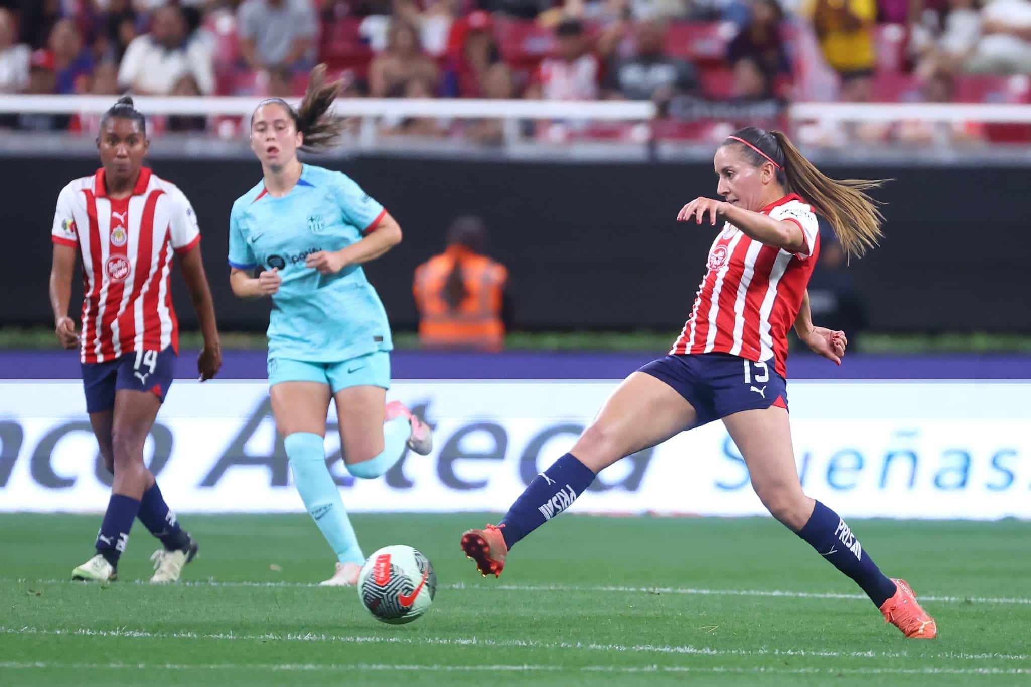 CHIVAS VS BARCA FEMENIL 2024