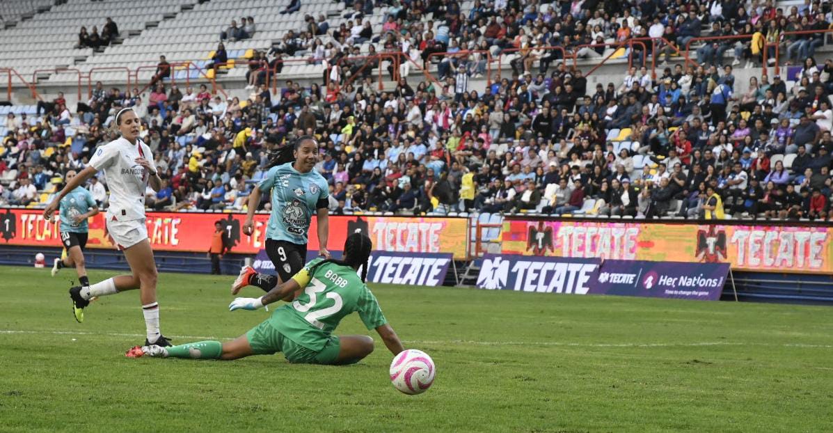 CORRAL AC MILAN FEMENIL