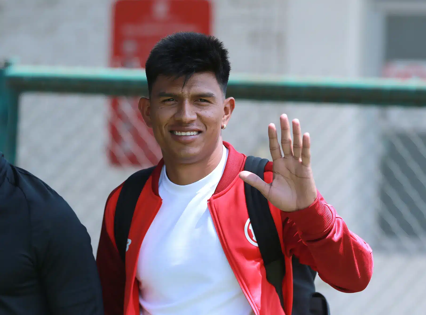 GALLARDO EN SU LLEGADA A TOLUCA
