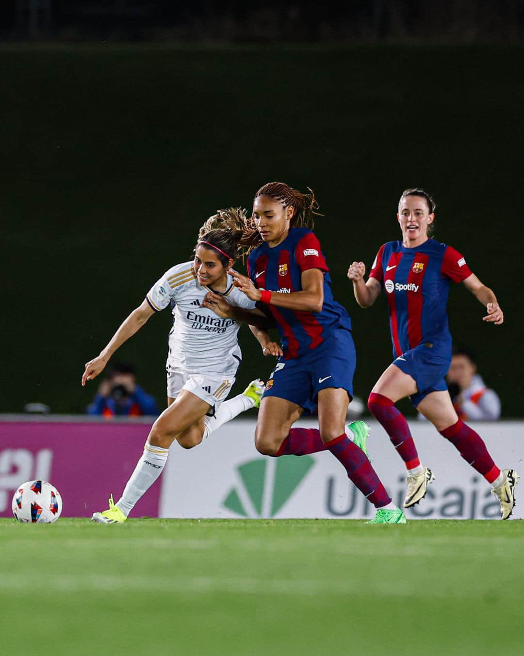 KENTI ROBLES REAL MADRID 2024