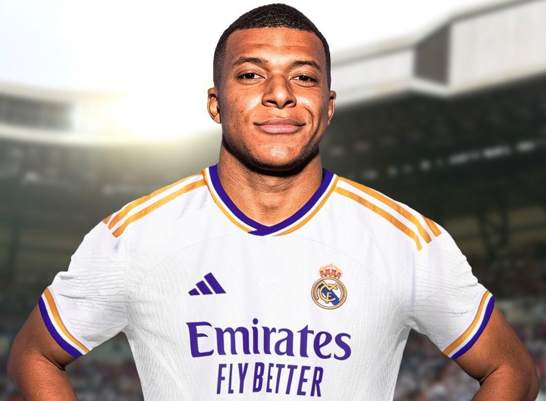 FOTOGRAFÍA EDITADA DE KYLIAN MBAPPÉ PORTANDO LA PLAYERA DEL REAL MADRID