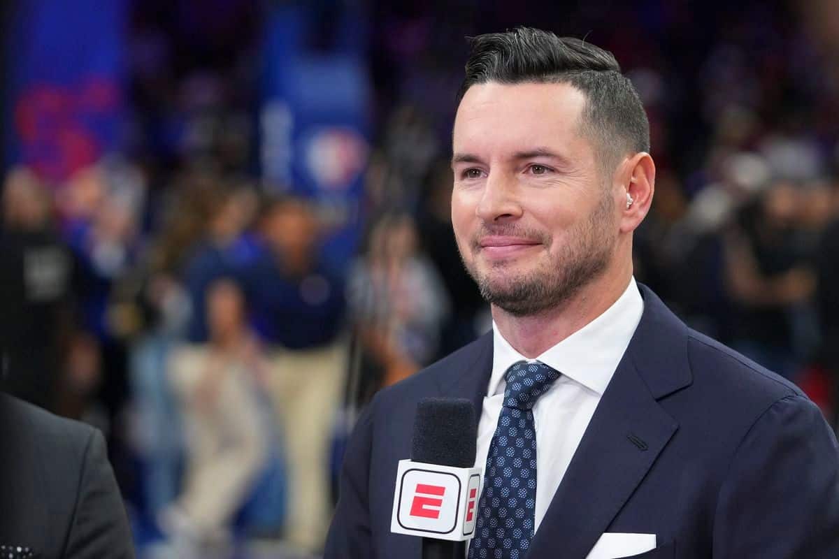 JJ REDICK DURANTE UNA TRANSMISIÓN DE ESPN COMO ANALISTA