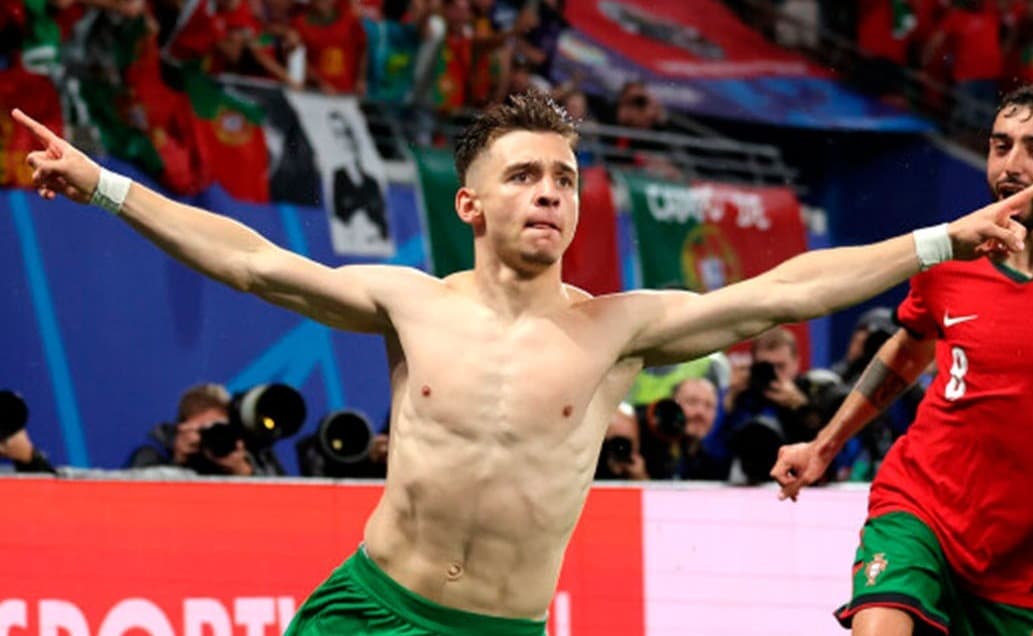 Portugal lo dio vuelta en el final del partido y se quedó con la victoria 2-1 en su debut en la Eurocopa.