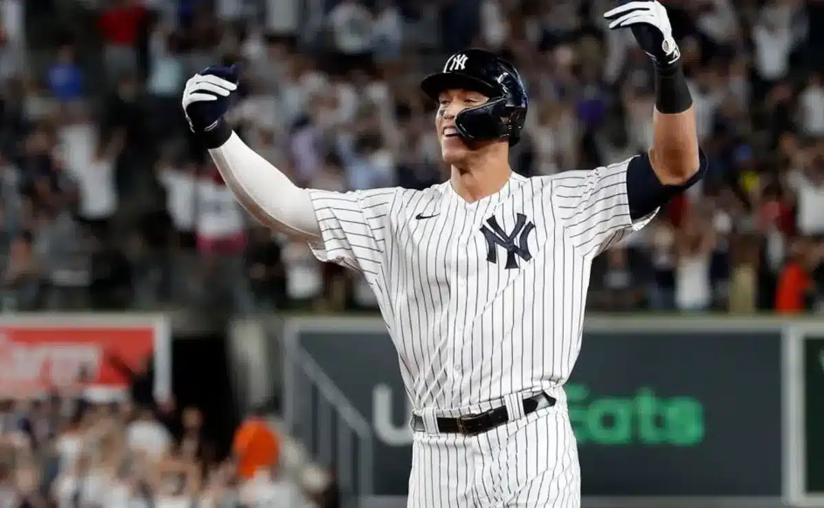 AARON JUDGE PEGO CUADRANGULAR