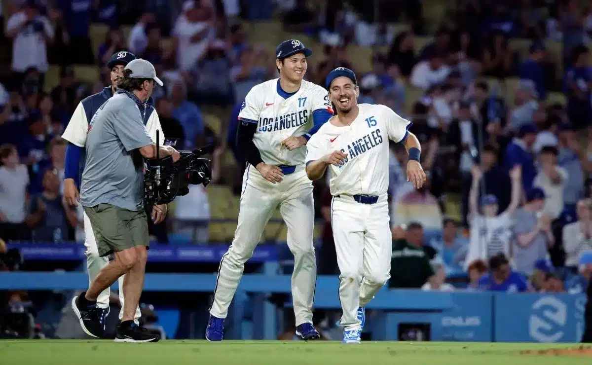DODGERS FESTEJA LA CARRERA DEL GANE