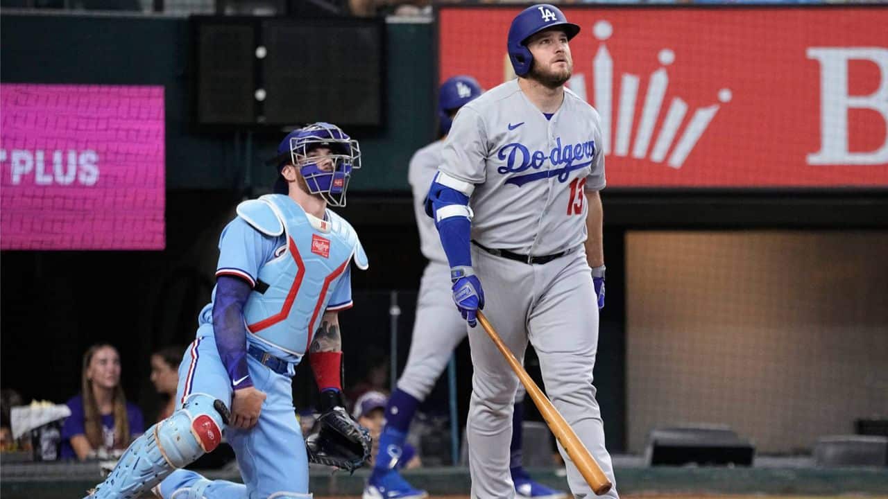 MAX MUNCY PEGA CUADRANGULAR