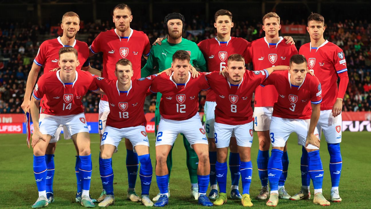 Los checos se miden este sábado ante Georgia en busca de su pase a octavos.