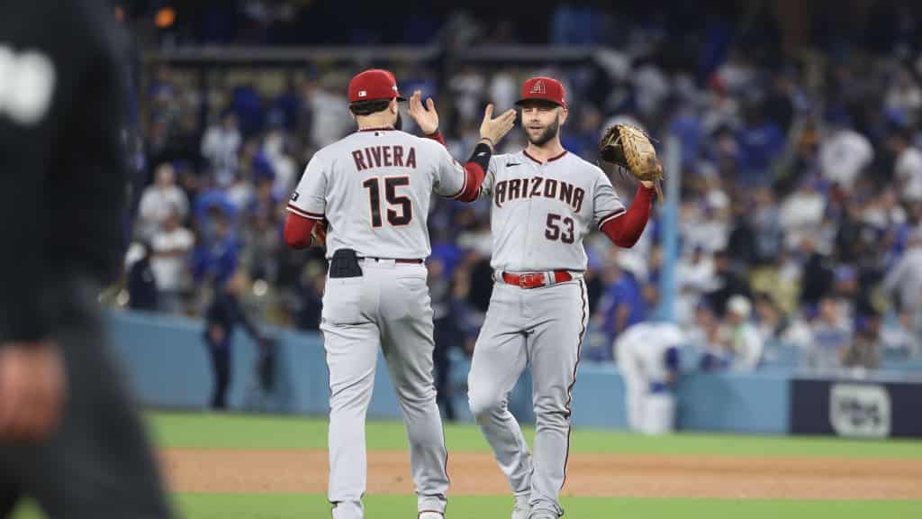 DBACKS EMPAREJA LA SERIE