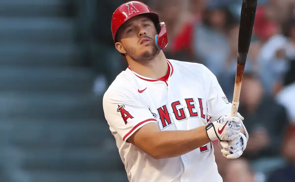 MIKE TROUT HA PASADO UNA TEMPORADA DIFICIL
