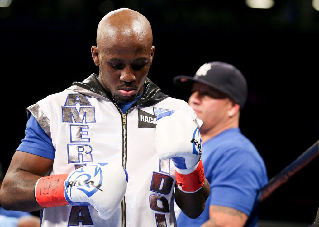Tevin Farmer pide una segunda pelea ante 'Camarón' Zepeda.