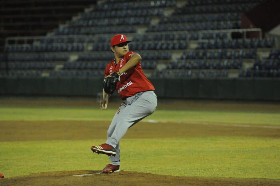 JUAN TELLEZ TUVO BUENA SALIDA