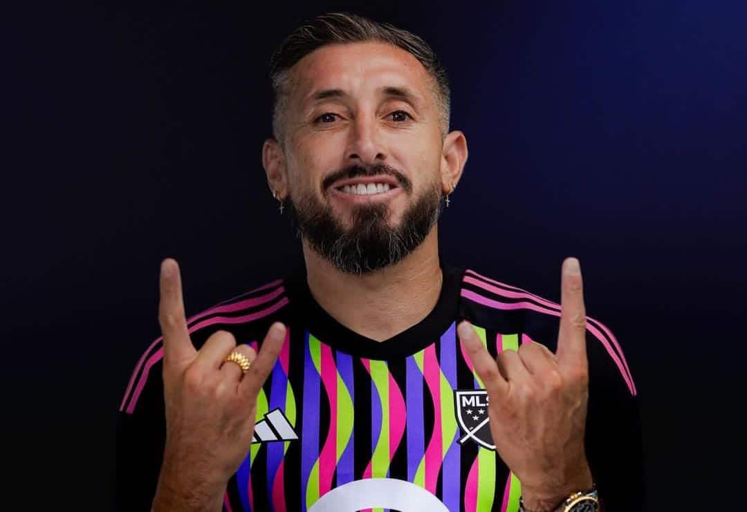 HÉCTOR HERRERA SE ENCUENTRA SIN EQUIPO DESPUÉS DE NO SER RENOVADO POR EL DYNAMO HOUSTON