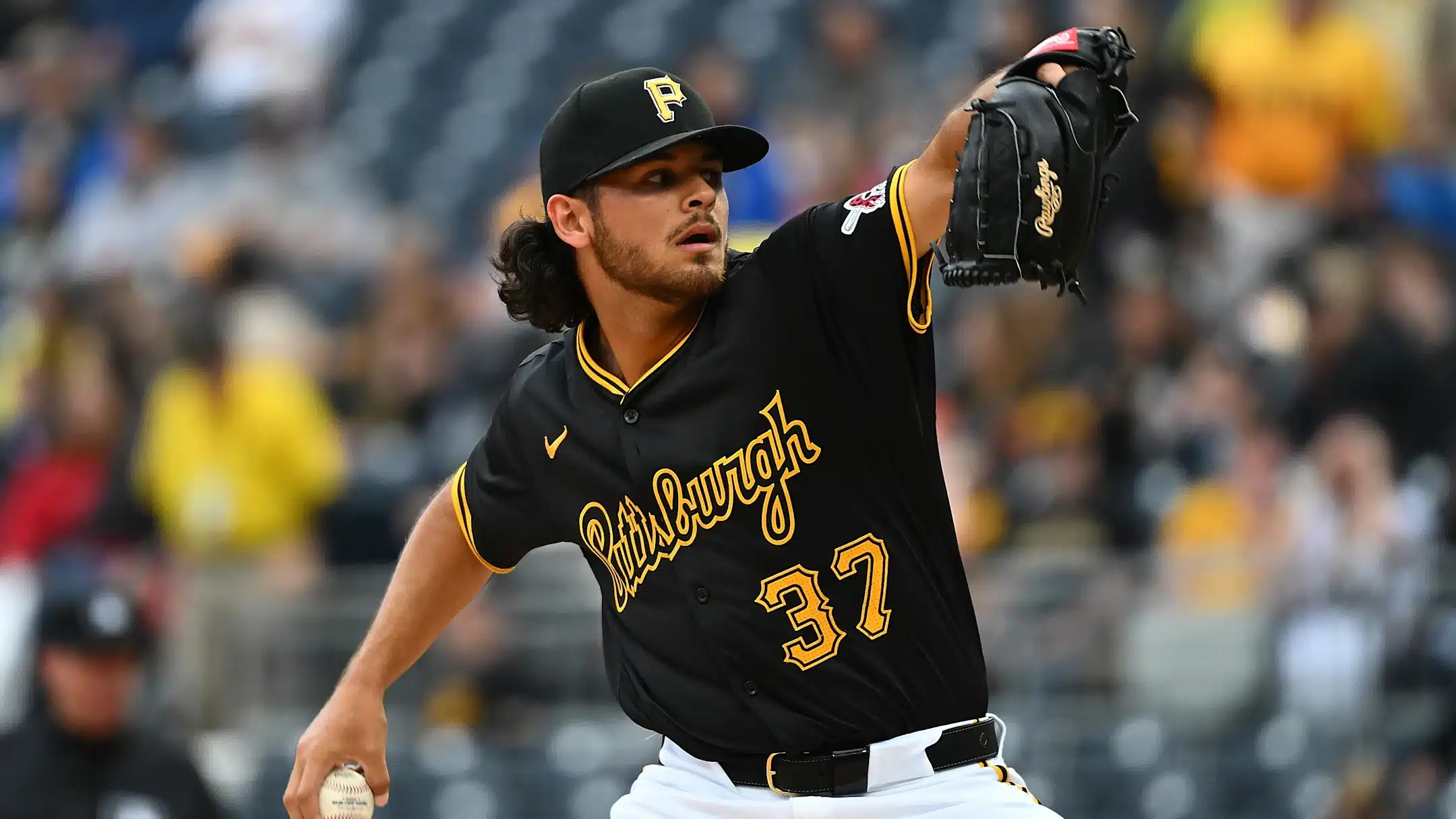 EL LANZADOR DE LOS PIRATES ES UNA JOYA