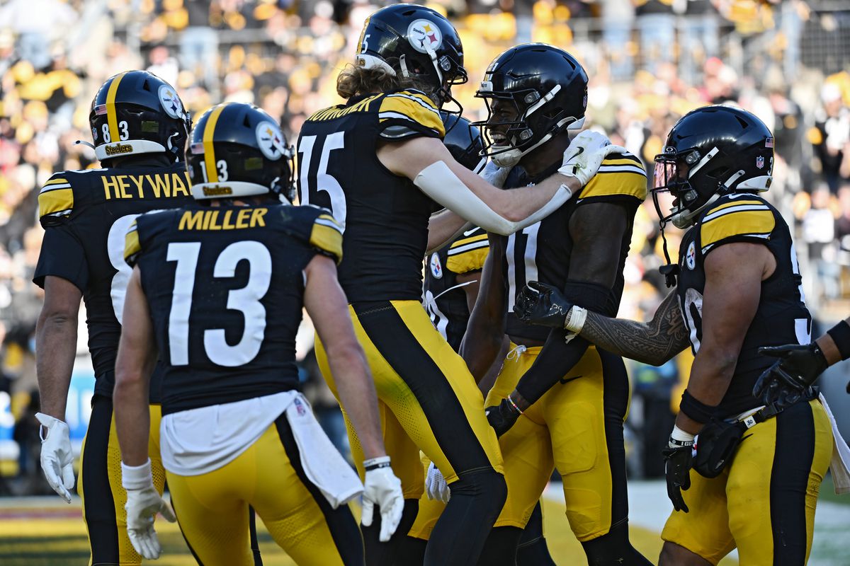 STEELERES CON GRAN PASO EN LA NFL